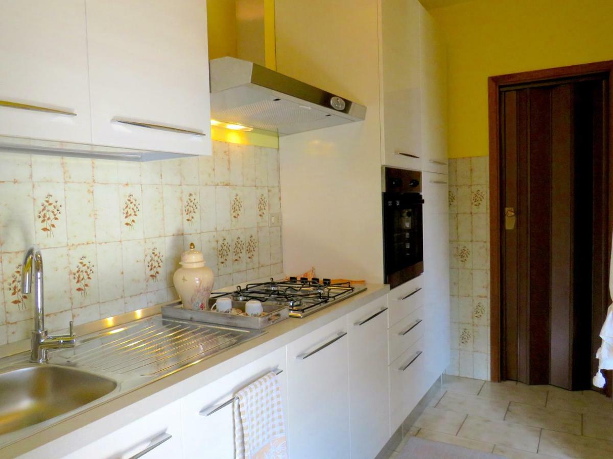Grazia Appartamento Family Barga Exterior photo