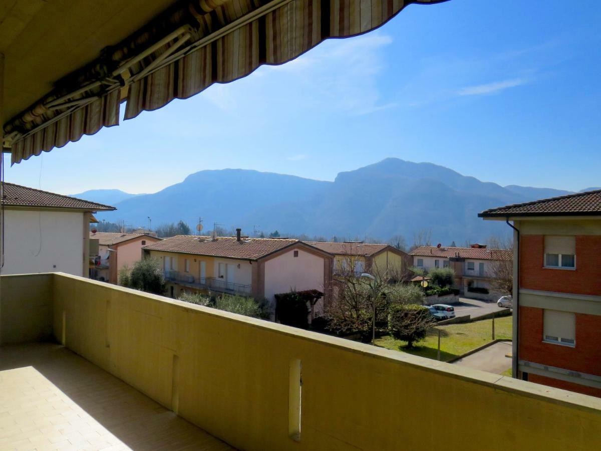 Grazia Appartamento Family Barga Exterior photo