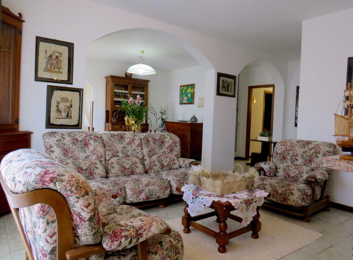Grazia Appartamento Family Barga Exterior photo